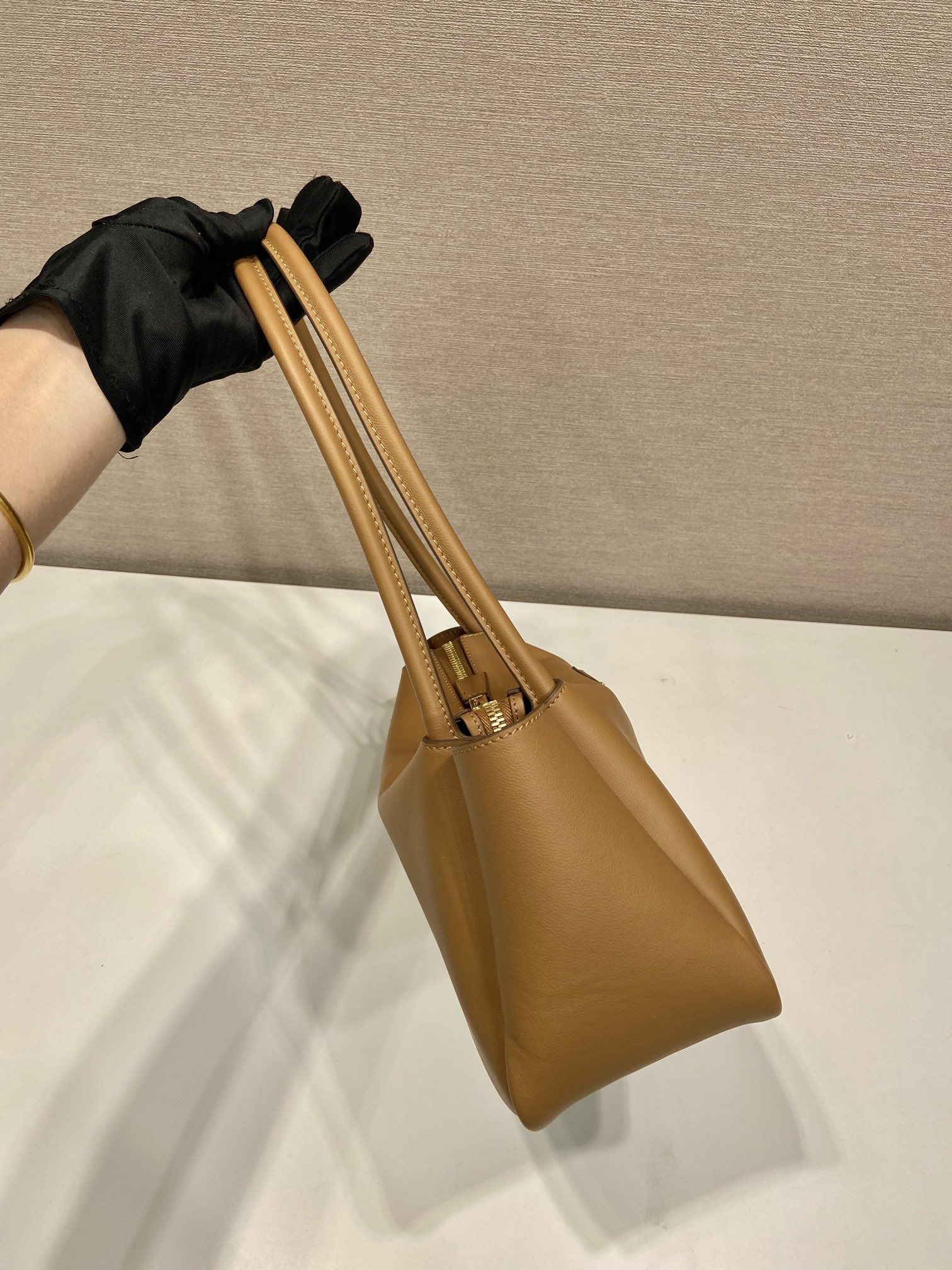 Women Hand Bags For Office - Sac à main de créateur exclusif