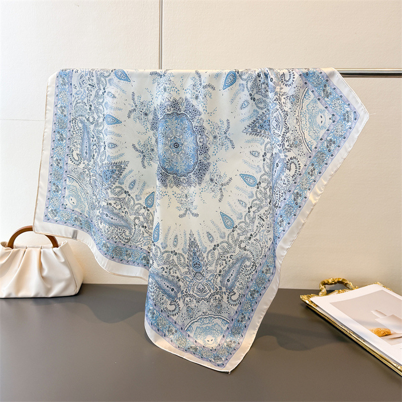 Écharpe fine en satin vintage  - Women'S Vegan Bags avis et prix